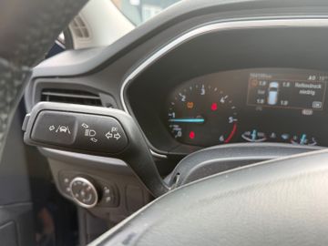 Ford Focus - 11
