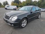 Mercedes-Benz E 320 T Autom./Xenon/Comand/Standh./Memory/Leder - gebrauchte Mercedes-Benz E 320 aus dem Jahr 2004