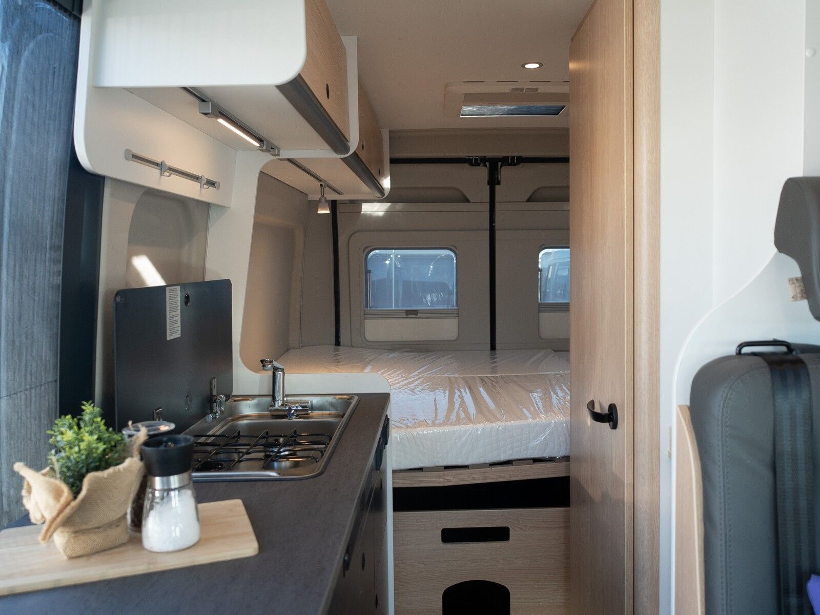 Fahrzeugabbildung Sunlight Adventure Cliff 600 Modell 26 / Dieselheizung