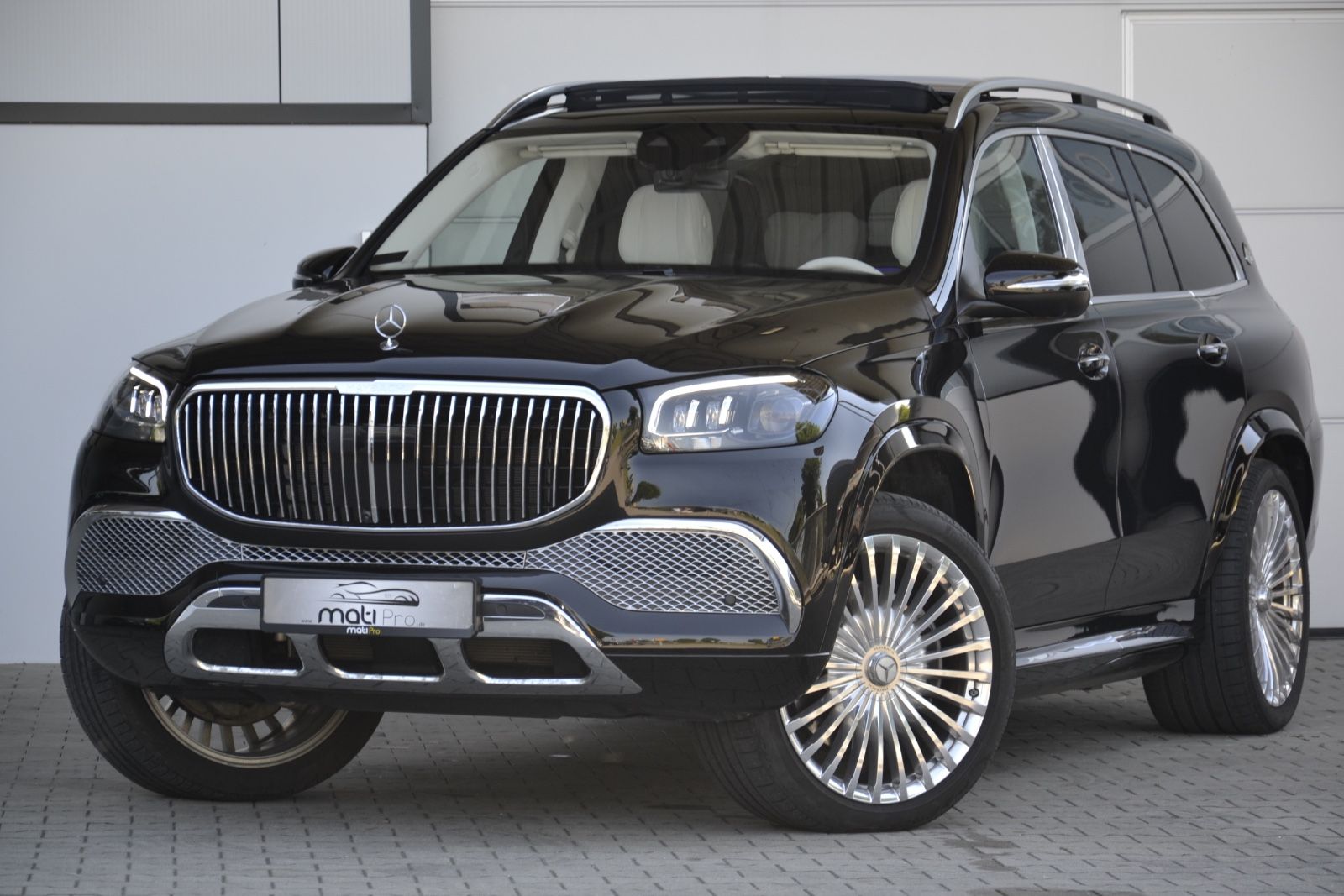 MERCEDES-BENZ GLS 600 Maybach 4Matic*TRITTBRETT*360*HUD*GUARD*