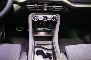 Skoda Kodiaq 1.5 TSI Sportline AHK Matrix Panodach