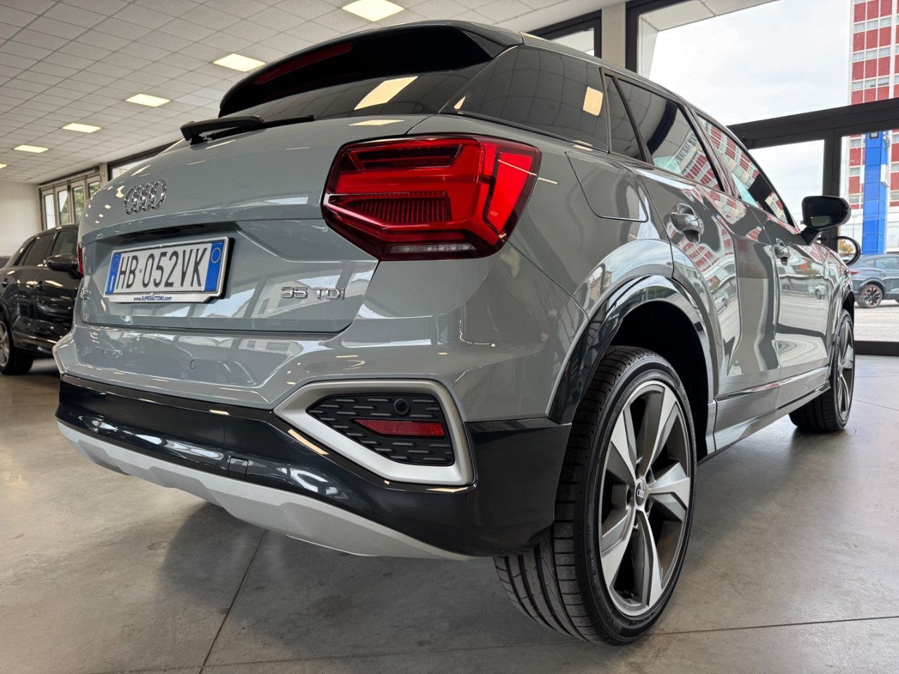 Audi Q2 35 TDI Advanced S-Tronic Cerchi 19" Matr imagem 3