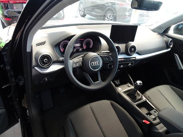 Q2 30 TDI - LED / AHZV