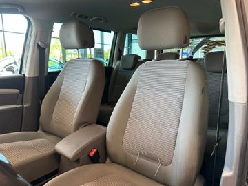 MYAUTOCENTER – Gebraucht- und Jahreswagen mit Werkstattservice in Pfaffenhofen Seat Alhambra *7Sitzer*AHK*TEMPO*NAVI*2-Zonen*