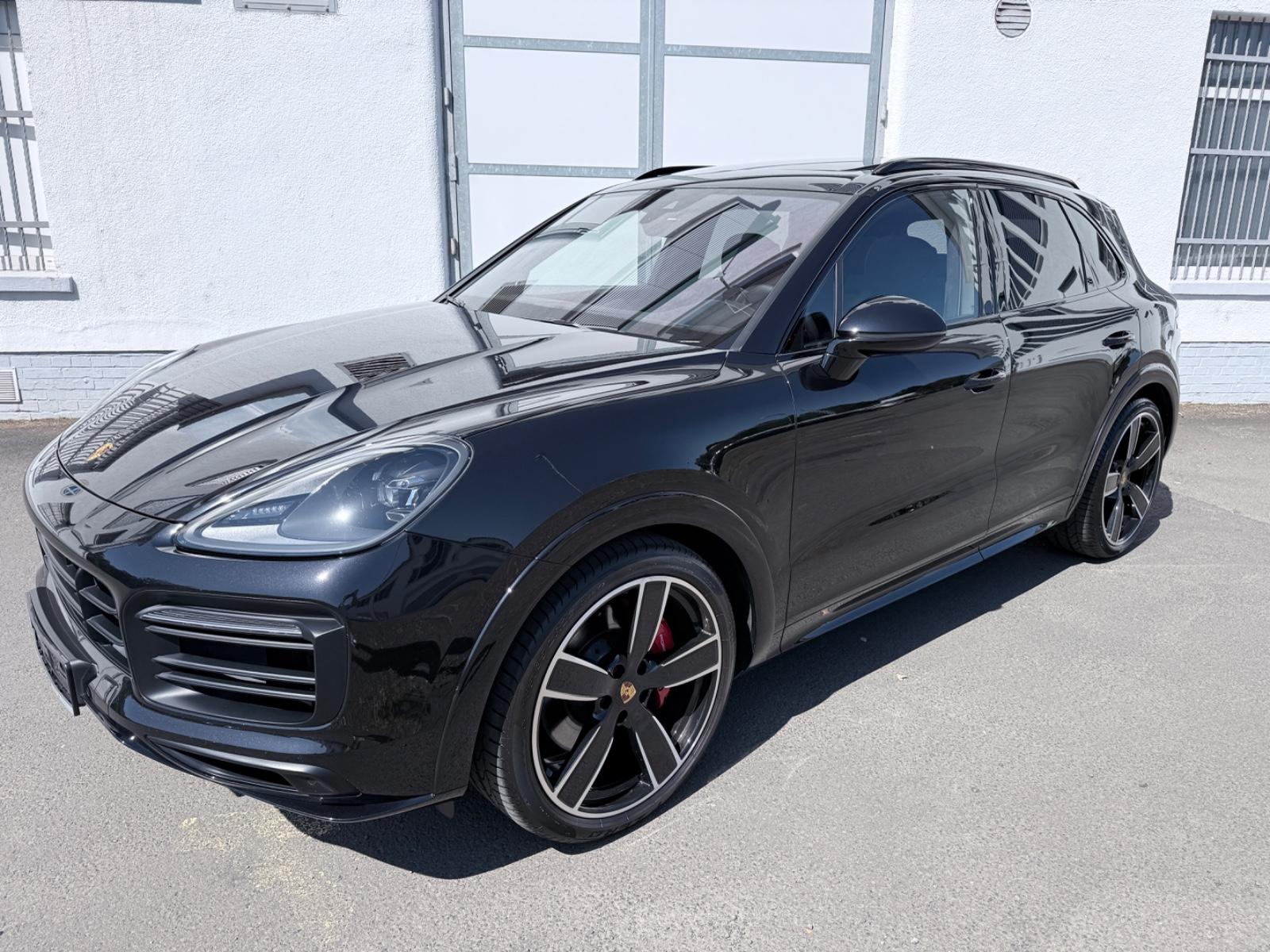 Porsche Cayenne GTS*HAL*Panorama*Alu22*SWA*AHK*Luftfeder