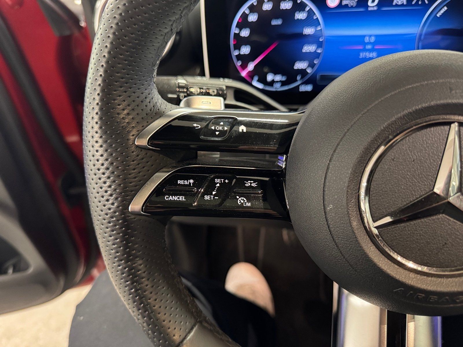 Fahrzeugabbildung Mercedes-Benz GLC 300 e 4M*AMG*Pano*AHK*DigitalL*Distronic*360