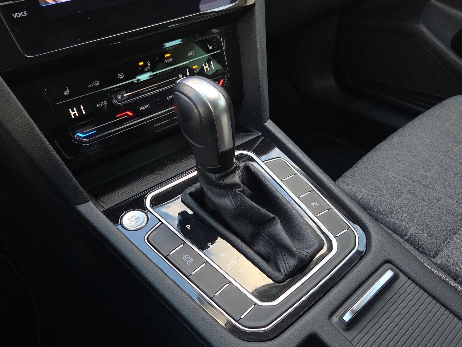 Volkswagen Passat Variant 2.0 TDI Business* Navi*AHK*LED*El