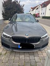 BMW 530d Touring A - - : Beige, Vollleder, Kombi