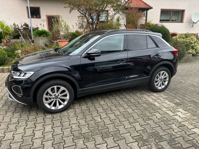 Volkswagen T-Roc Life Edition LED,SHZ,RFK,PDC,DAB,ACC,