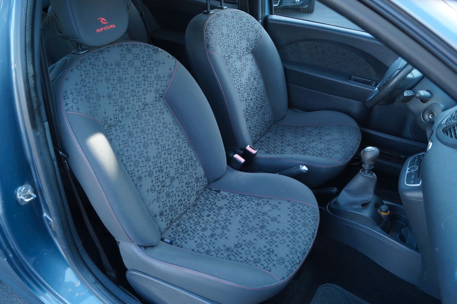 Fahrzeugabbildung Renault Twingo Rip Curl *TÜV, Inspektion + Garantie