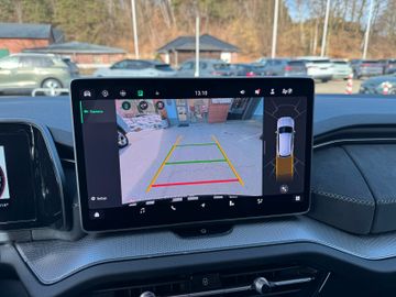 Fahrzeugbestand 23 Skoda Kodiaq 1.5 TSI Sportline 7-Sitze AHK Matrix