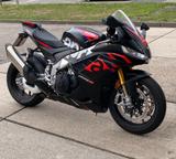Aprilia RSV4 Factory Time Att. | Garantie | Reifen Neu |