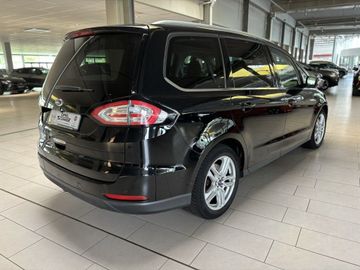 Fotografie des Ford Galaxy 2.0 EcoBlue AT Titanium AHK
