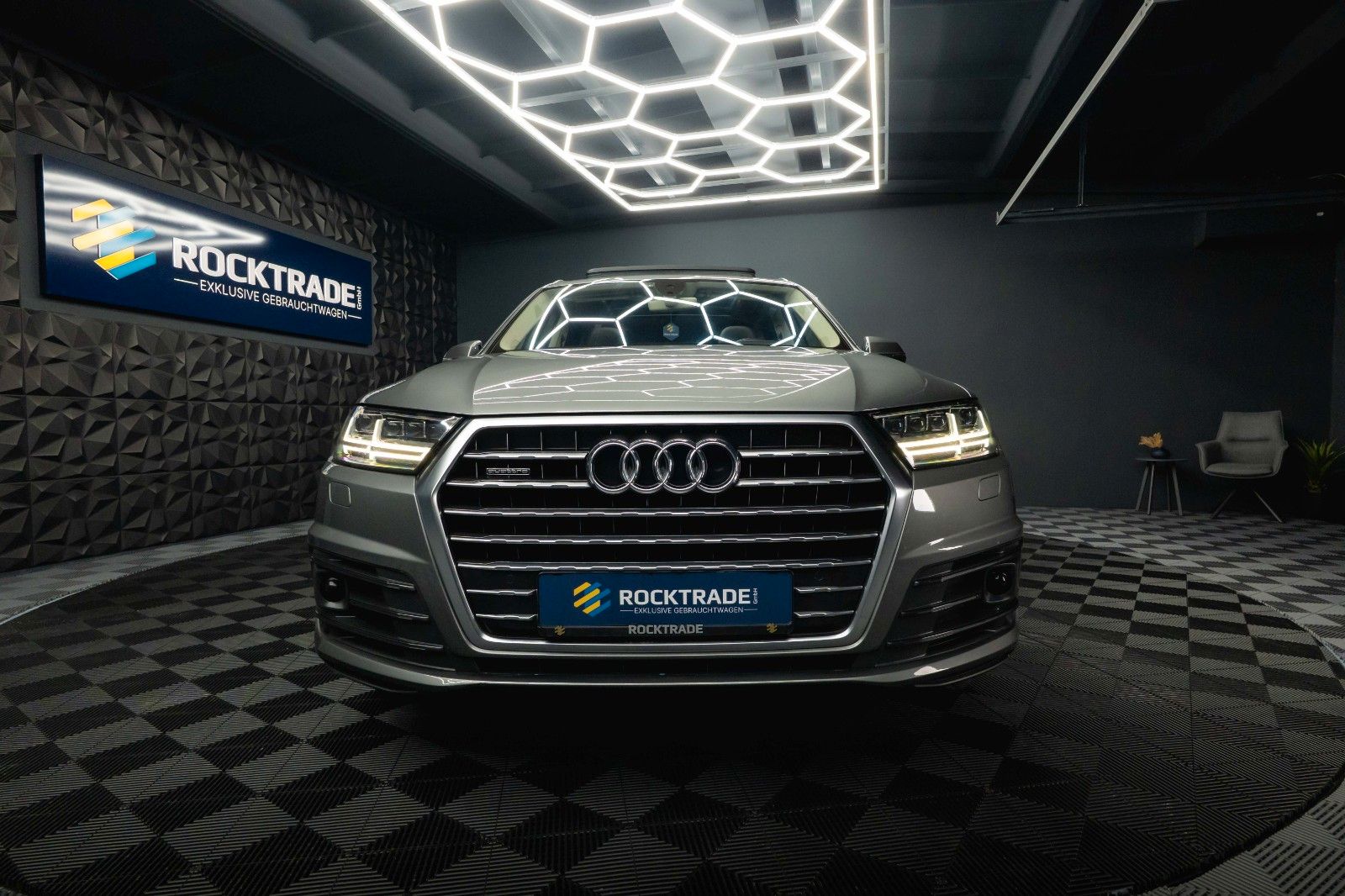 Fahrzeugabbildung Audi Q7 3.0 TDI quattro S-Line Plus *Pano*ACC*LED*