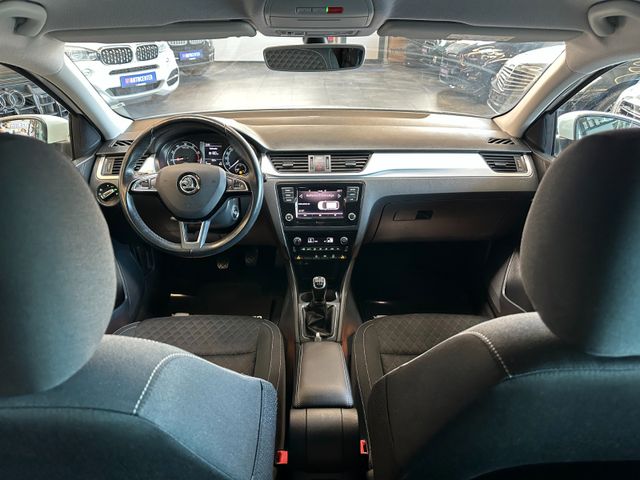 Skoda Rapid *Service:NEU*TEMPO*SitzHZ*KLIMAAUTO*PDC*