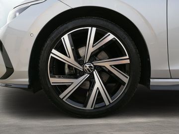 Volkswagen Golf Variant R-Line 1.5 eTSI mild-Hybrid