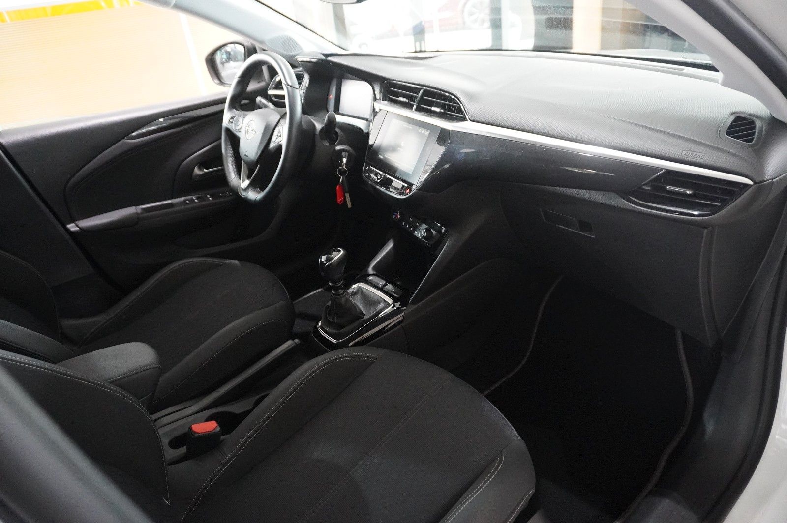 Fahrzeugabbildung Opel Corsa F 1.2 ELEGANCE NAVI/LED/VIRTUAL/SPORT/DAB+