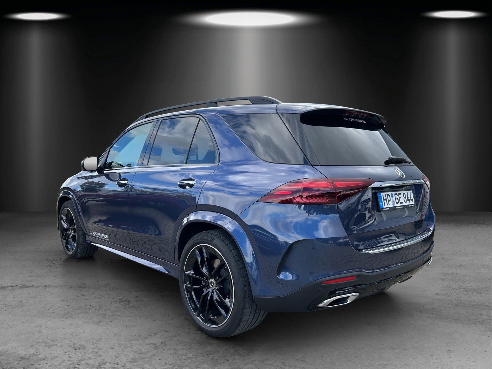 Fahrzeugabbildung Mercedes-Benz GLE 300 d 4MATIC AMG 360° PANO 22" MULTIBEAM