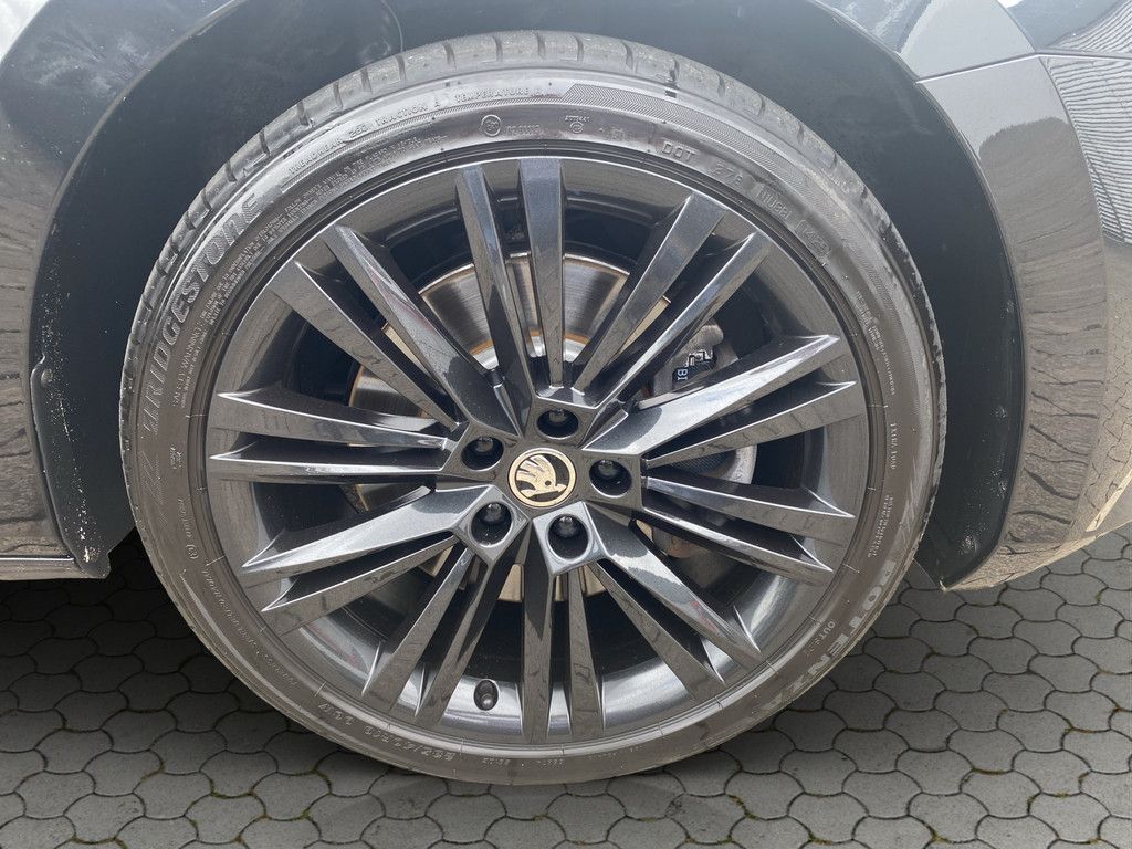 Skoda Superb - Bild 19