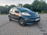 Peugeot 107 123TKM Klima  TÜV Neu - Peugeot 107 Gebrauchtwagen in Oberhausen