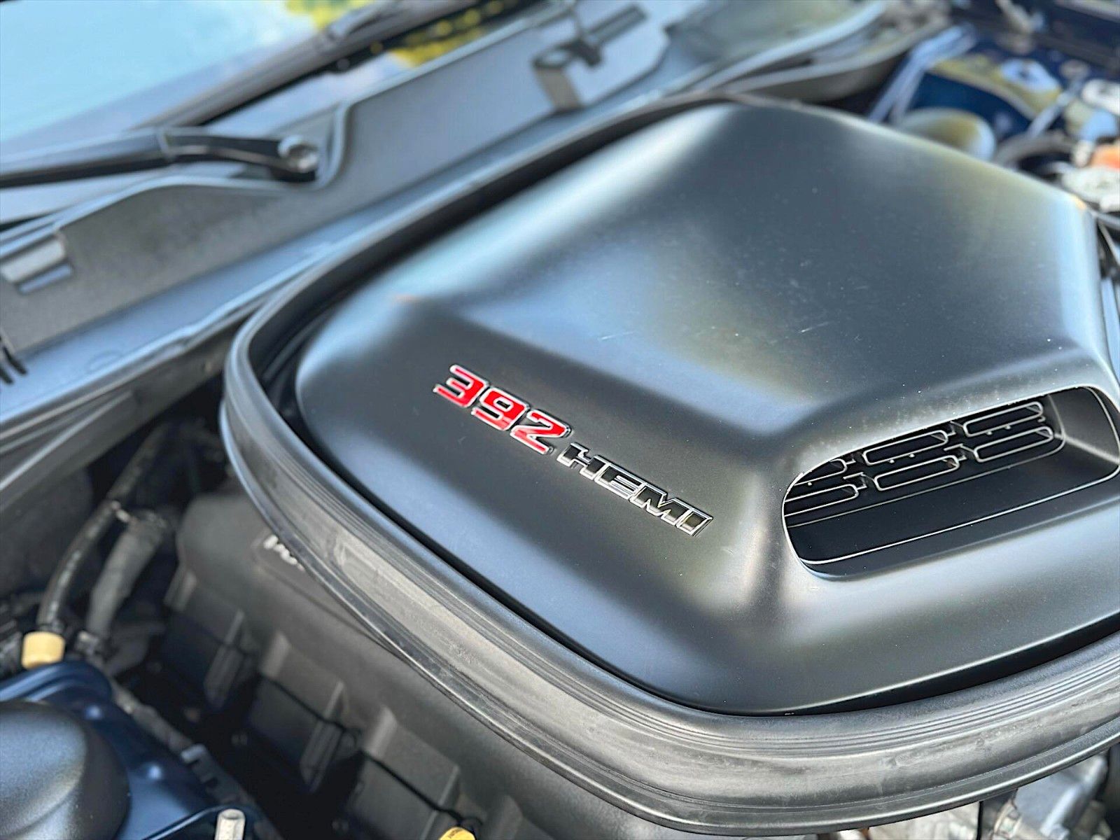 Fahrzeugabbildung Dodge Challenger 6.4 V8 SRT 392 SCAT PACK SHAKER Perf.