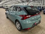 Hyundai i20 1.2 Select Bluetooth|Tempomat|Klima - Hyundai i20: Grün