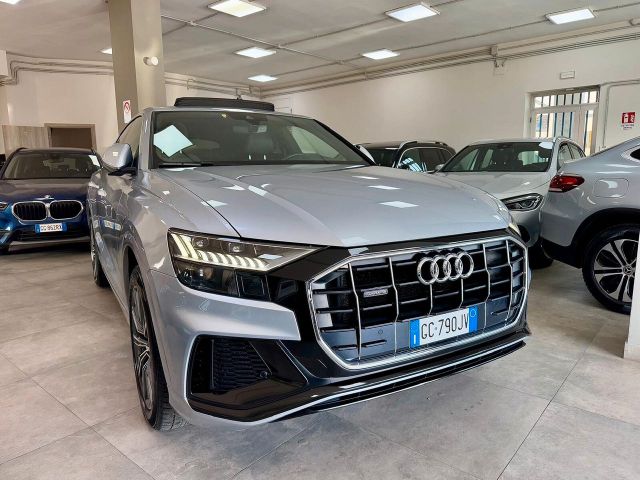 AUDI Audi Q8 50 TDI 286 CV quattro tiptronic S LINE