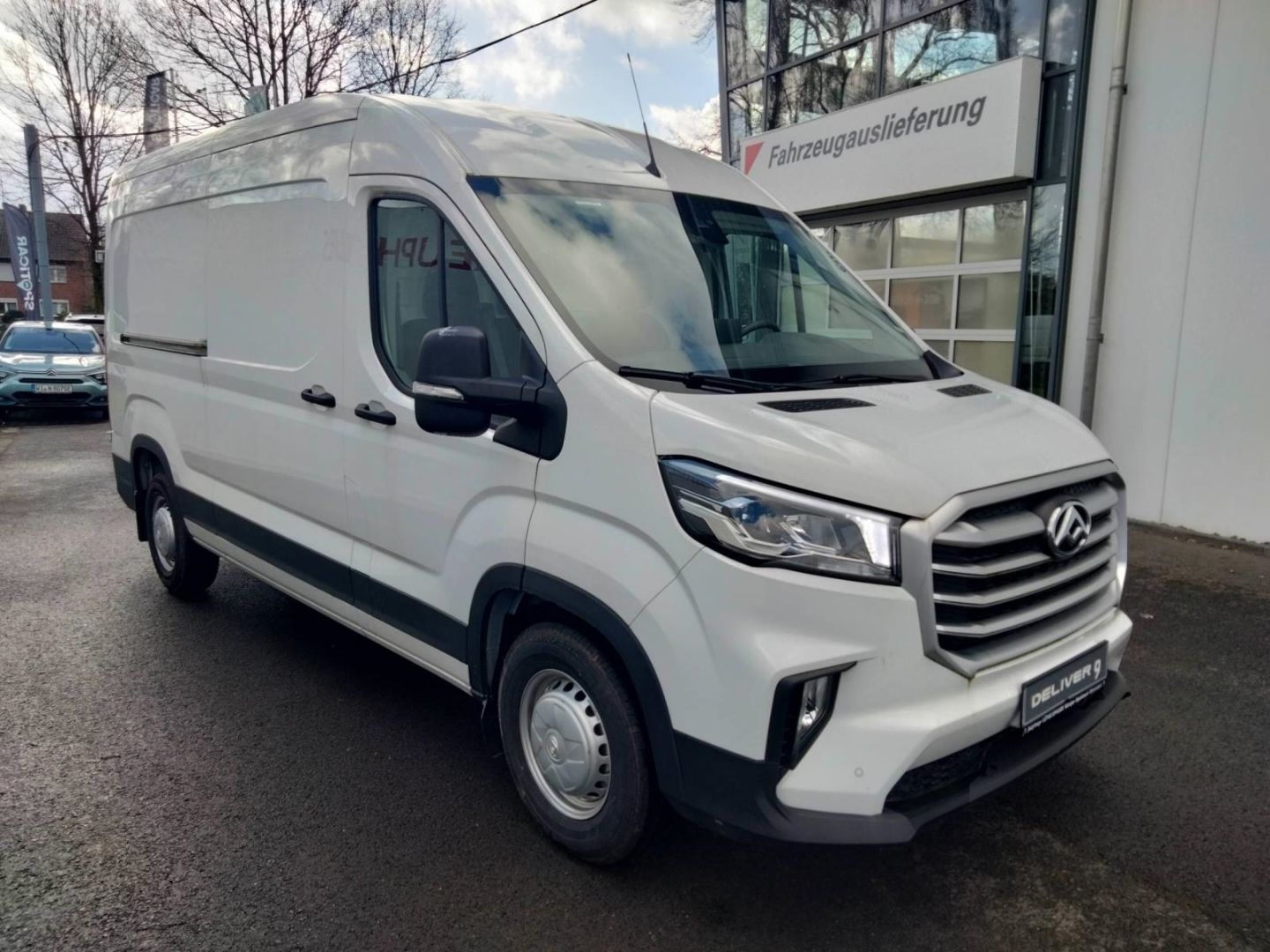 Fahrzeugabbildung Maxus Deliver9 2.0 Diesel Panel Van L3H2 FWD Base