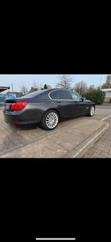 BMW 730d f01 - BMW 730 in Düsseldorf