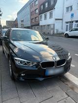 BMW 316* 2 HAND * XENON* APPLE CAR* Extras - BMW 316 mit Benzin-Antrieb: Automatik