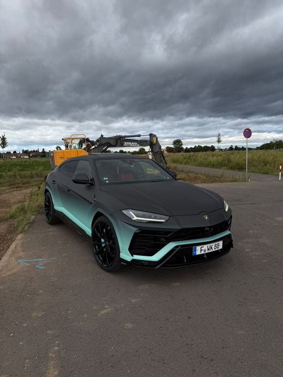 Image of Lamborghini Urus