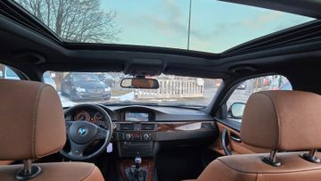 BMW 330 - 11