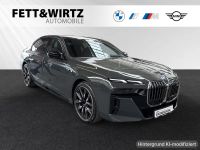 BMW M760 - Vorschau Bild 1