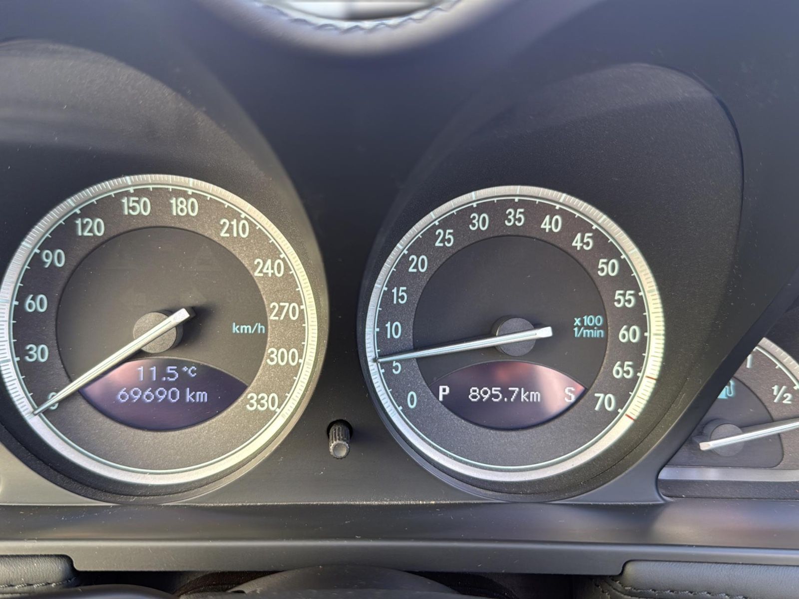 Fahrzeugabbildung Mercedes-Benz SL500 AMG Umbau/ unfallfrei / Wert-Gutachten 2+