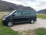 Volkswagen T5 Multivan - schwarze Volkswagen T5 Multivan