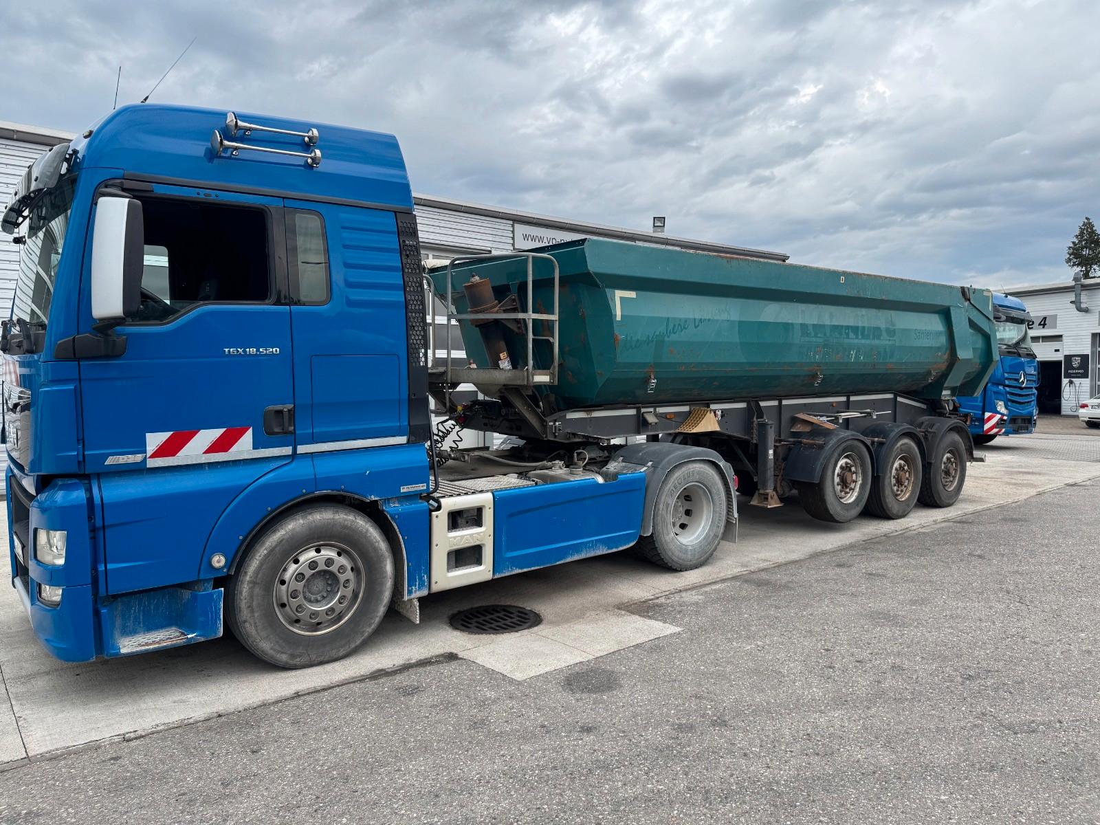 Schwarzmüller K-Serie Stahlmulde 3achsig