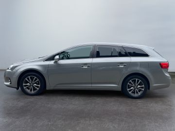 Toyota Avensis - 5