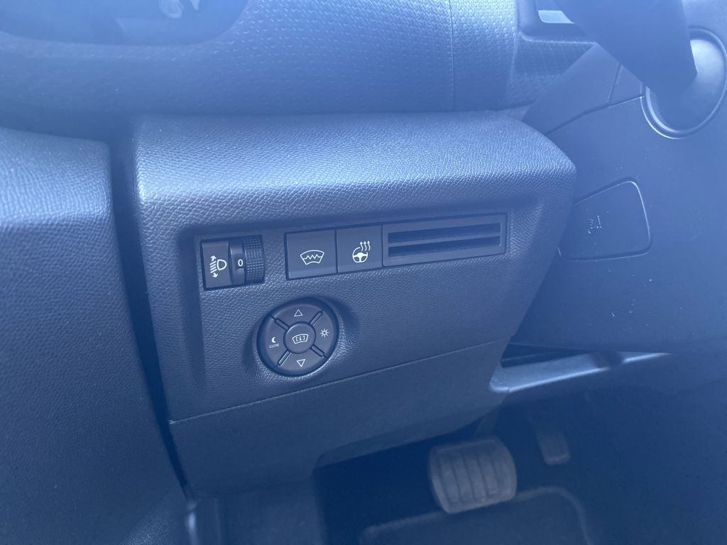 Fahrzeugabbildung Citroën C4 PureTech 130 Stop&Start EAT8 MAX *Alcantara*