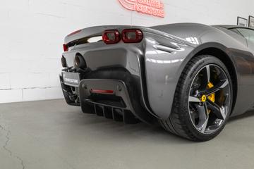 2022 Ferrari SF90 缩略图 17