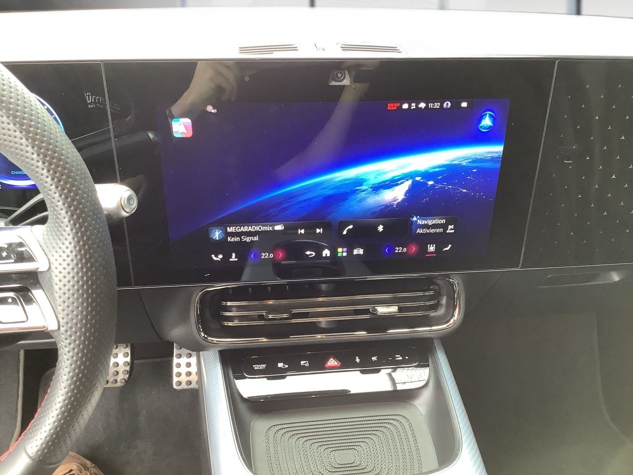 Fahrzeugabbildung Mercedes-Benz CLA 350 4M elektrisch AMG+PANO+NIGHT+MEMORY+KEYL