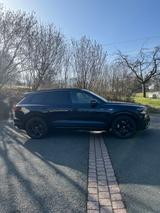 Volkswagen Touareg R 3.0 V6 eHybrid gepflegt TOPAusstattung - Volkswagen Touareg R mit Hybrid-Antrieb (Benzin/Elektro)