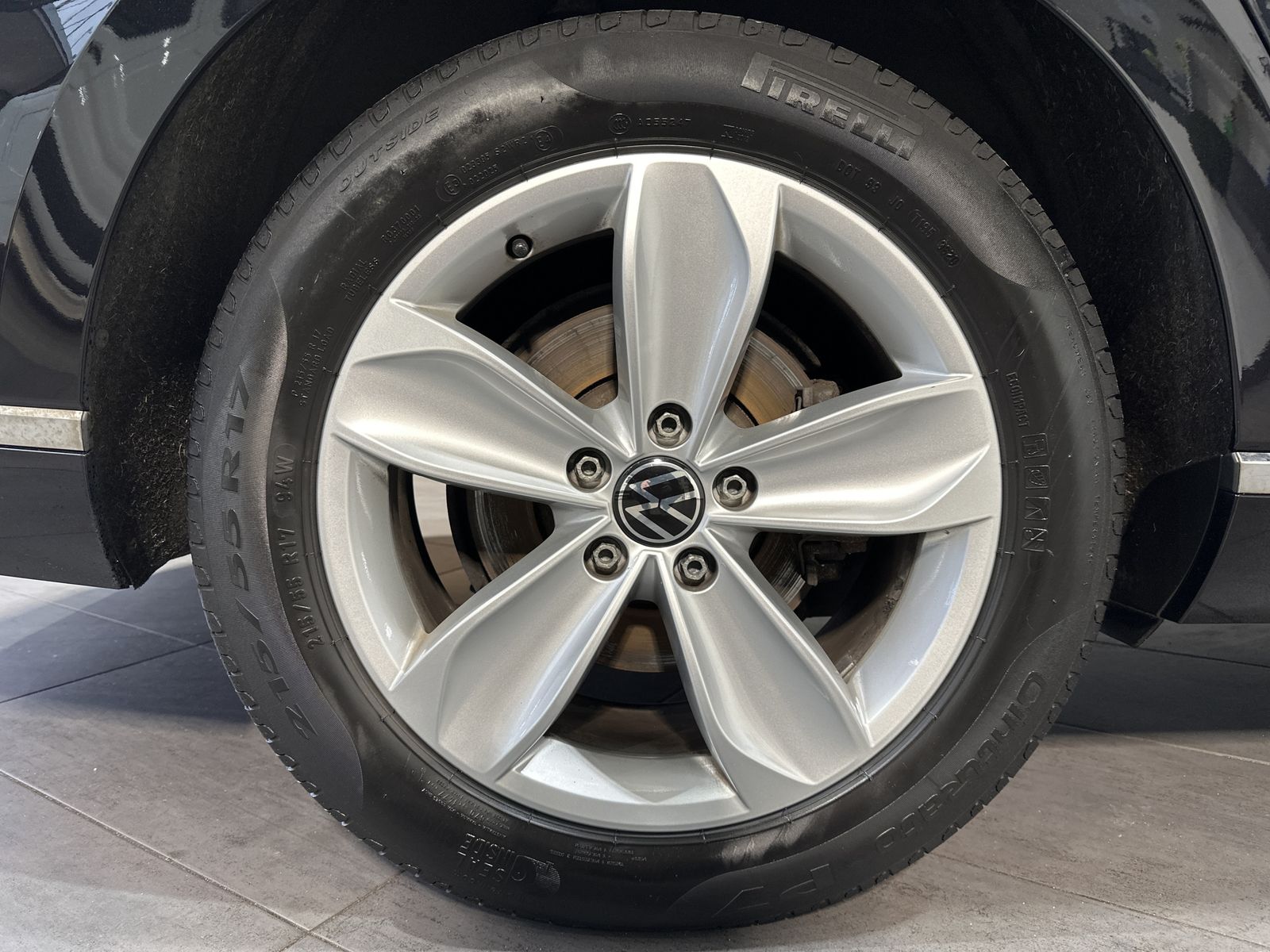 Fahrzeugabbildung Volkswagen Passat Variant 2.0 TDI 4M Elegance NAV+LED+AHK