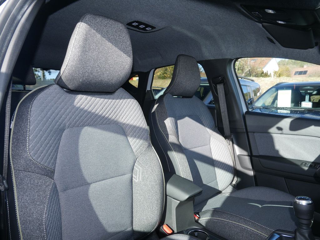 Fahrzeugabbildung Renault Captur Techno TCe 90