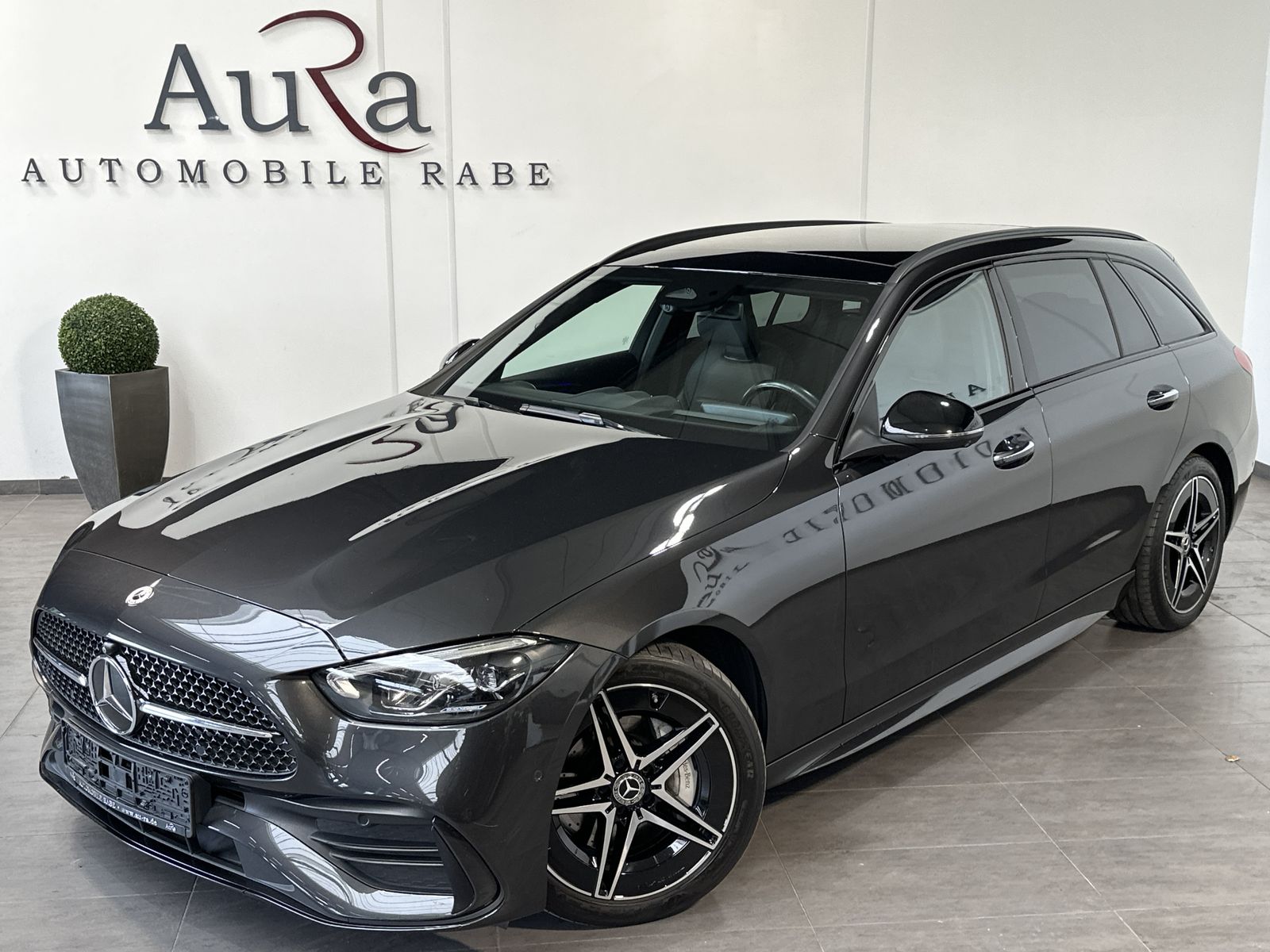 Fahrzeugabbildung Mercedes-Benz C 300d T AMG Line NAV+LED+HUD+PANORAMA+ACC+AHK