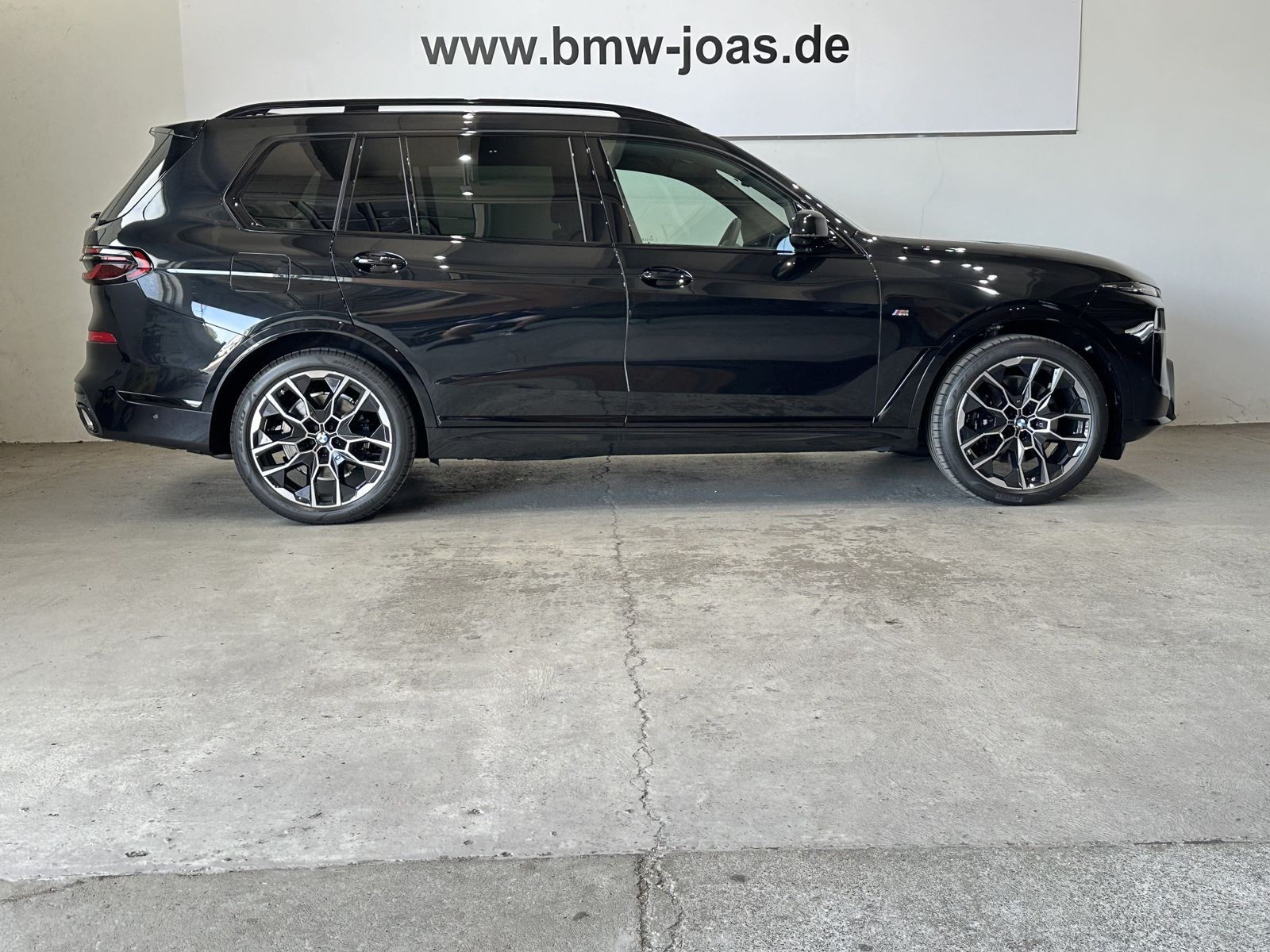 Fahrzeugabbildung BMW X7 xDrive40d Aktive Sitzbelüftung, Massagefunkti