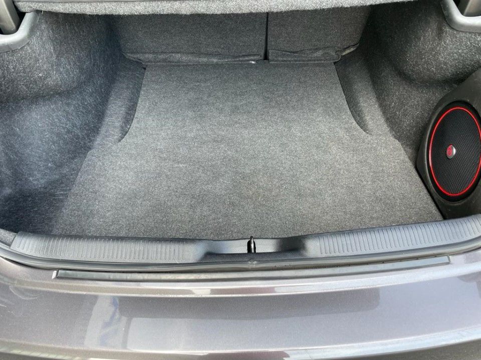 Fahrzeugabbildung Dodge Charger 3.6 SXT Rallye Navi 20" Kamera BEATS