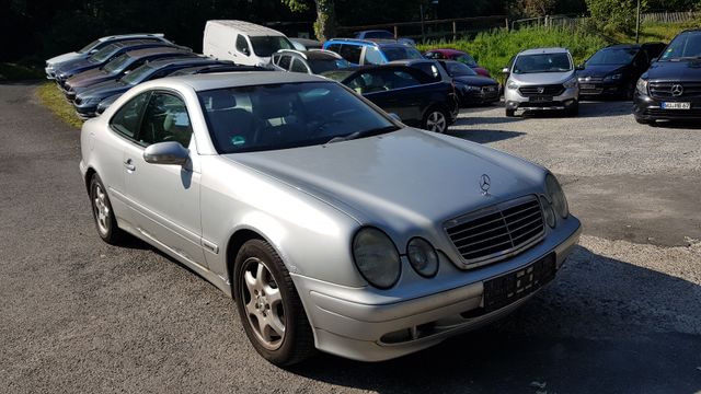 Mercedes-Benz CLK 200 ELEGANCE Aut&Comand&Leder