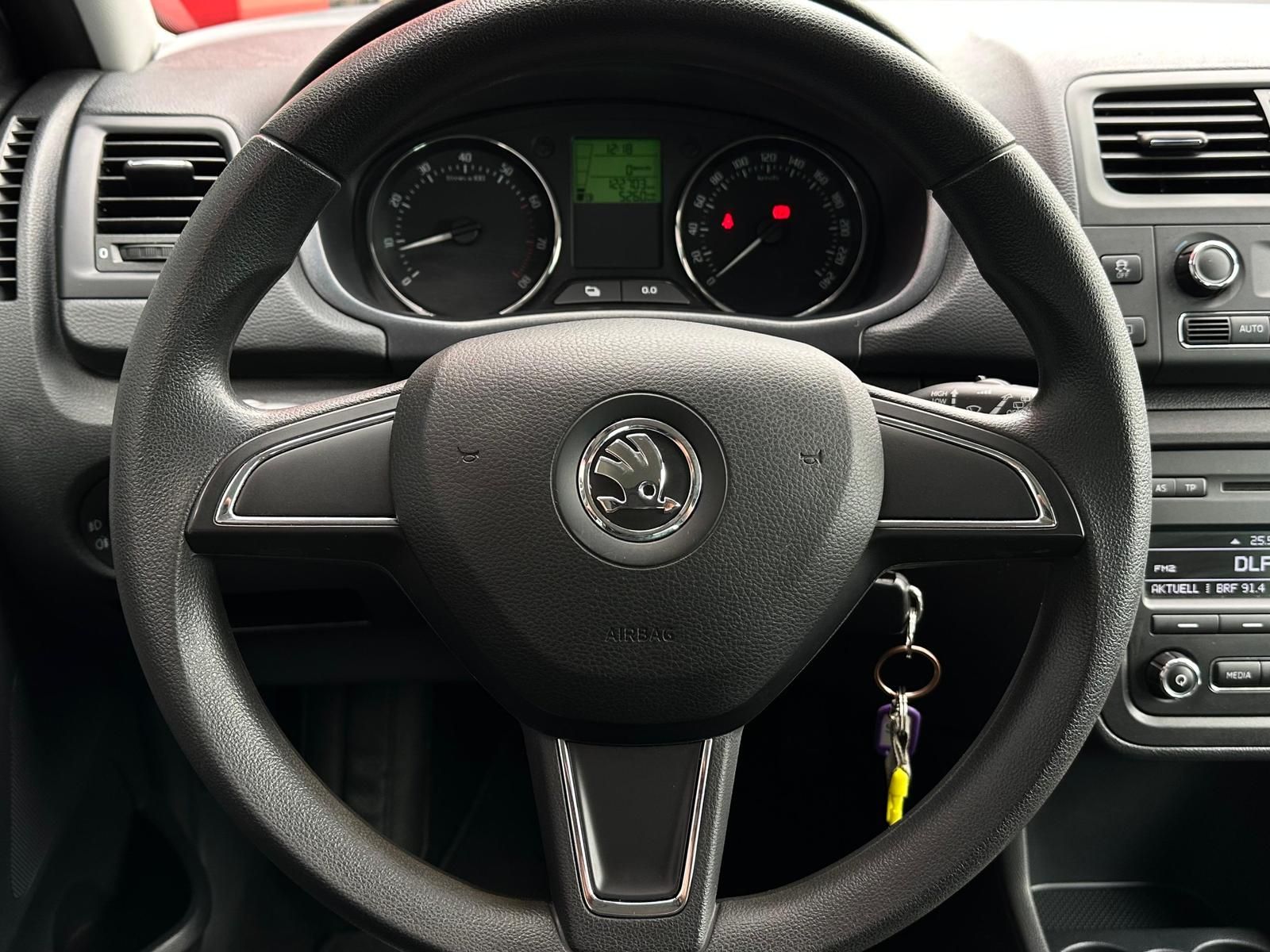 SKODA Fabia 1.2TSI FRESH COMBI* TEMPO#KLIMA#PDC#SHZ - Image 10