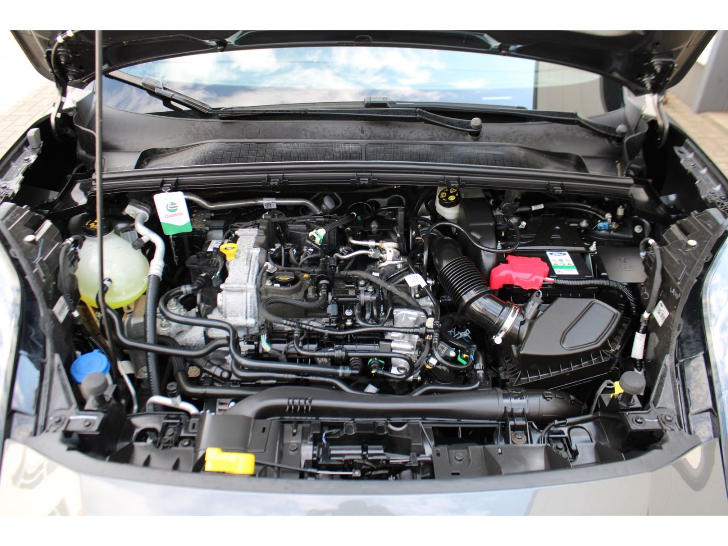 Fahrzeugabbildung Ford Puma ST-Line X LED Navi RFK GJR TWA GRA WiPa App