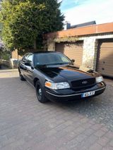 Ford Crown Police Interceptor | 4,6L V8 - Ford Crown Gebrauchtwagen